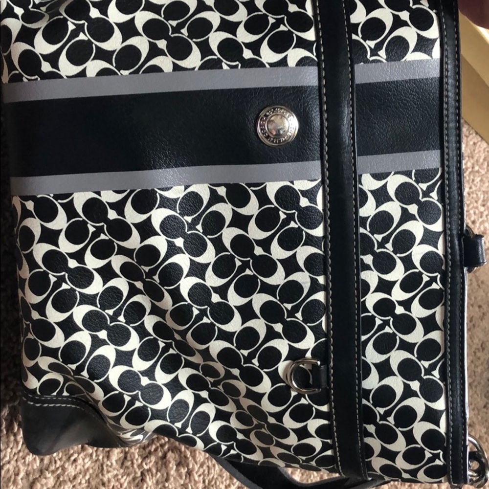 Coach diaper bag - Picture 8 of 8